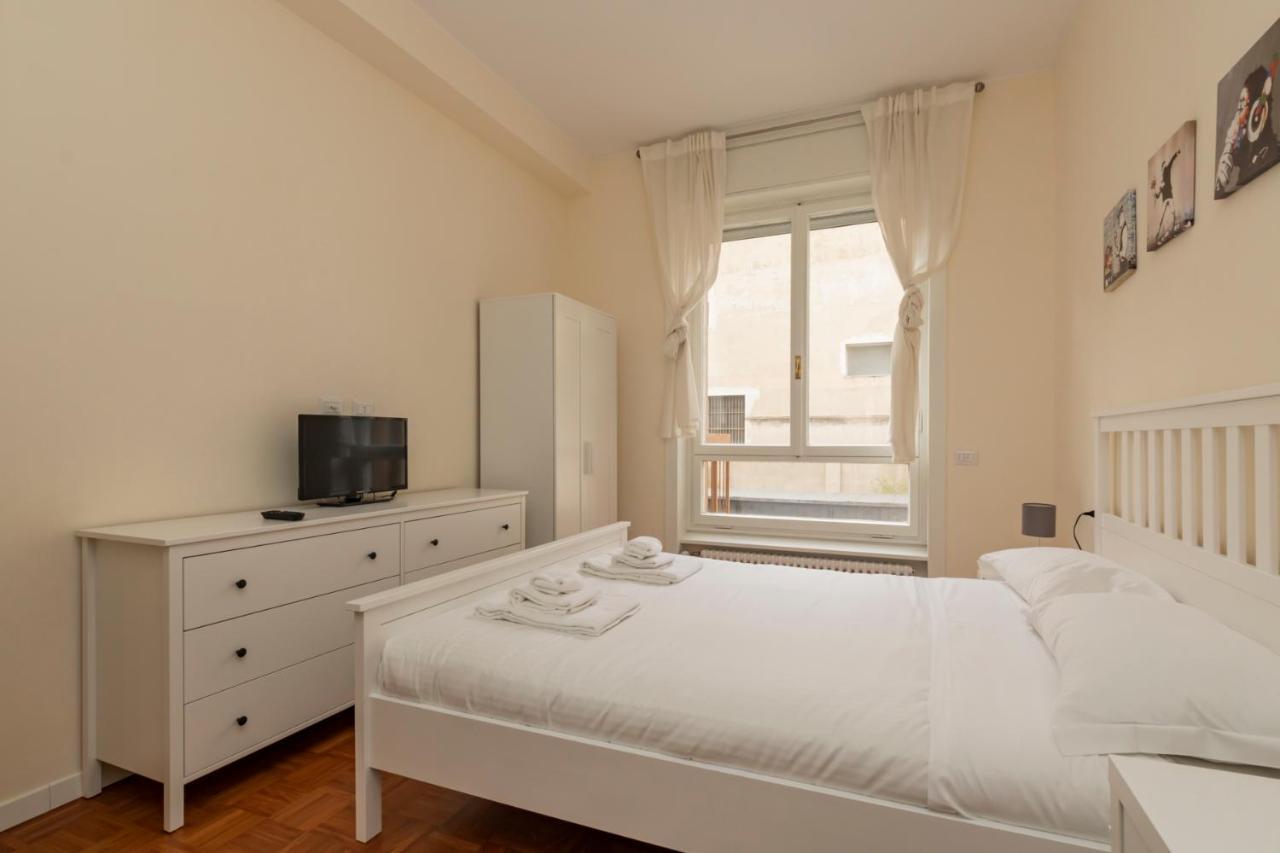 Joivy Modern 2bed Flat With Balcony, 250m From M5 Foppa And M2 Sant'agostino Mailand